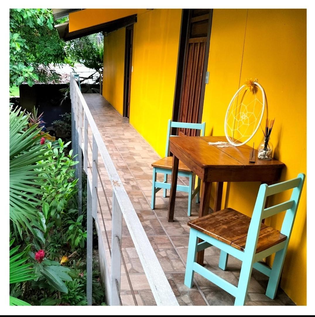 Cabinas Coconut Grove Puerto Viejo de Talamanca Екстериор снимка