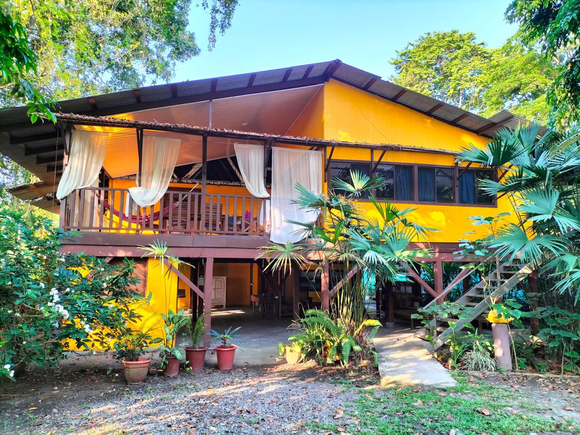Cabinas Coconut Grove Puerto Viejo de Talamanca Екстериор снимка