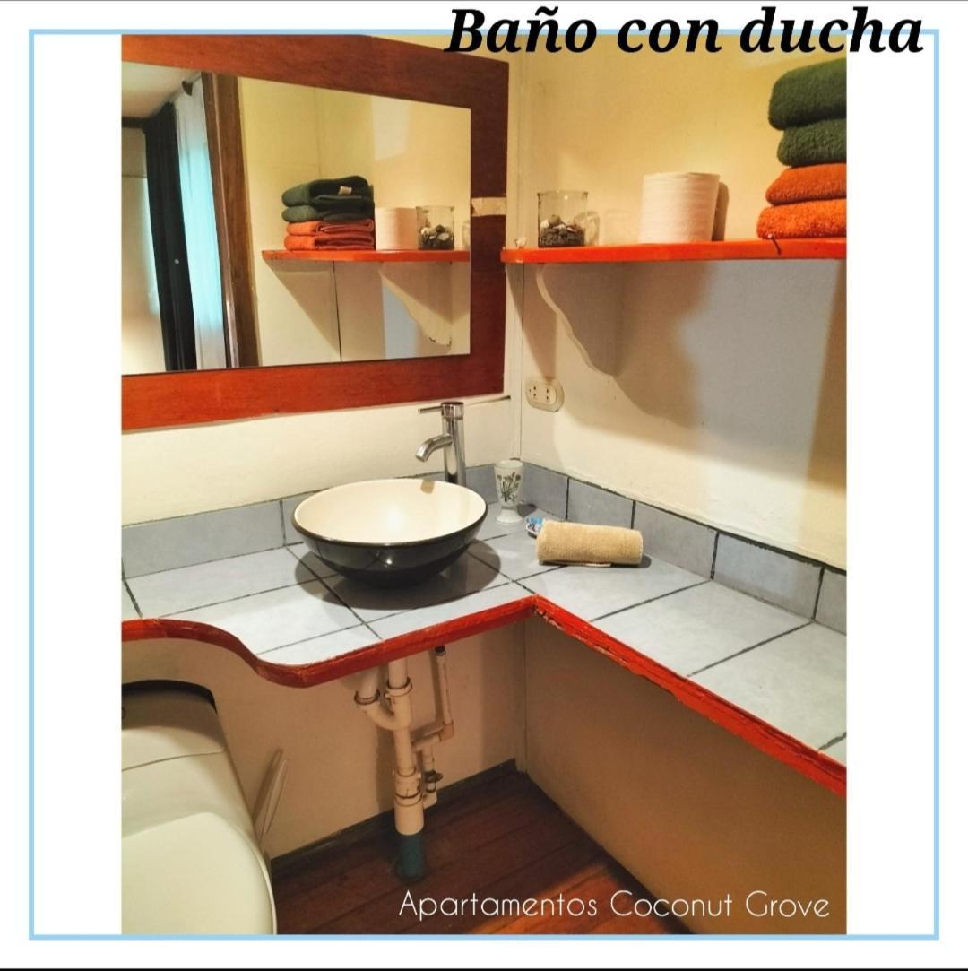 Cabinas Coconut Grove Puerto Viejo de Talamanca Екстериор снимка